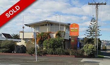 Sunset Court Motel