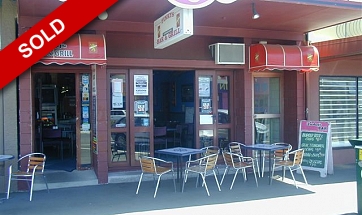 Pinky's Restaurant, Bar & Grill, Whangamata
